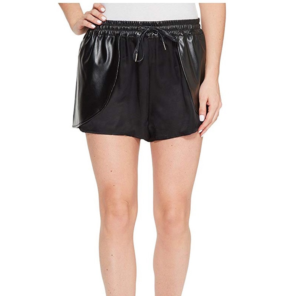 Blank NYC Shorts in Hugs and Kisses